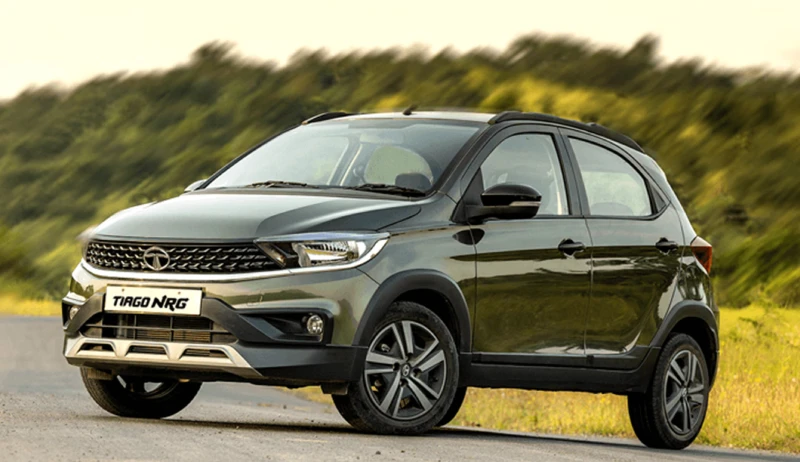 Tata Tiago Self Drive Car Delhi Agra